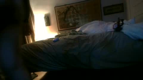 Snapshot of montrealpig chatting on 07/03/26, 06:20 pervy guy online show from 07/03/26, 06:20