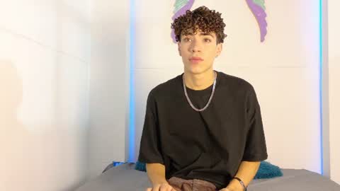 Snapshot of monyel_blake chatting on 06/15/26, 11:34 online show from 06/15/26, 11:34