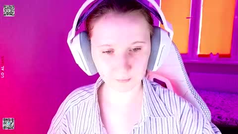 Lola online show from 04/29/26, 01:37