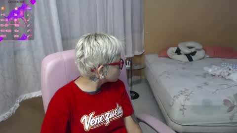 Snapshot of moon_cat85 chatting on 07/18/26, 08:56 Luna online show from 07/18/26, 08:56