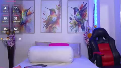 Moon online show from 10/21/25, 07:58