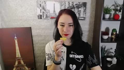 Diana online show from 10/28/25, 09:39