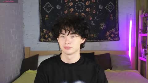 moon_gloww online show from 02/13/26, 05:53