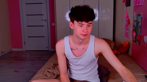 moon_gloww online show from 03/22/26, 03:15