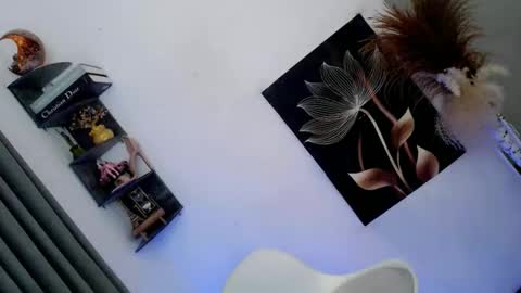 Snapshot of moon_of_desire22 chatting on 05/15/26, 12:17 Dalia Moon online show from 05/15/26, 12:17