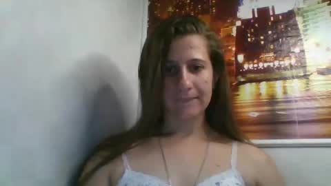 Snapshot of moon_secret_ chatting on 05/26/26, 05:20 moon_secret_ online show from 05/26/26, 05:20