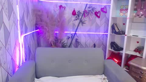 Charlotte online show from 09/22/25, 04:09