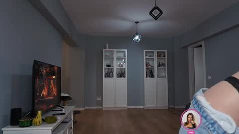 Anna online show from 11/22/25, 04:39