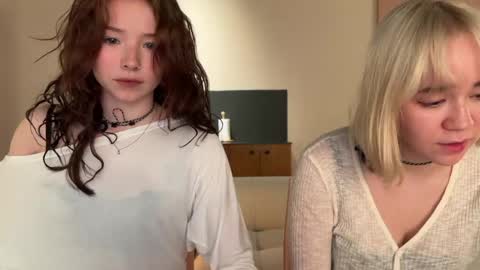 Snapshot of moonfaced_ chatting on 05/16/26, 06:50 Ann online show from 05/16/26, 06:50