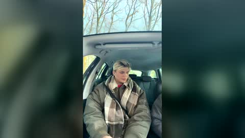 moonflamek online show from 01/10/26, 02:52