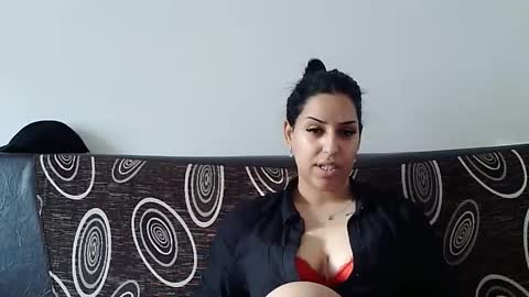 Snapshot of moonie_claire chatting on 03/17/26, 02:42 Claire online show from 03/17/26, 02:42