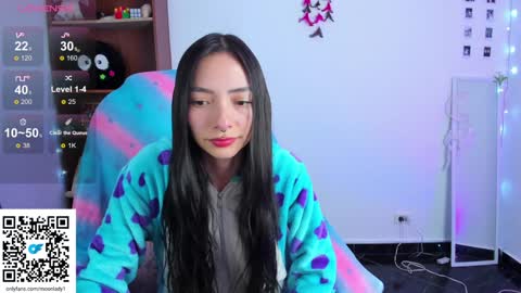 Snapshot of moonlady_ chatting on 01/27/25, 02:31 MOON  online show from 01/27/25, 02:31