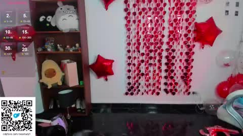 Snapshot of moonlady_ chatting on 02/25/25, 02:25 MOON  online show from 02/25/25, 02:25