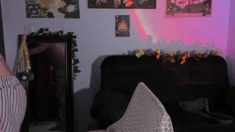 Clove online show from 04/04/26, 05:38