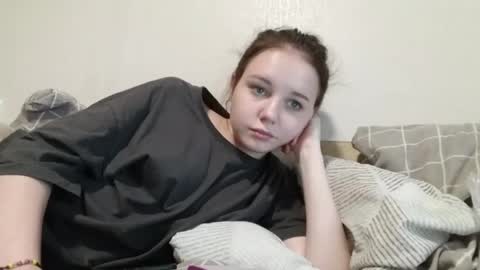 moonlightpoison online show from 06/05/26, 05:25