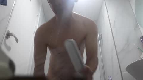 Snapshot of moonstone77 chatting on 02/23/25, 10:53 moonstone77 online show from 02/23/25, 10:53