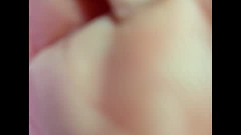 Snapshot of moonstone77 chatting on 10/23/25, 02:55 moonstone77 online show from 10/23/25, 02:55