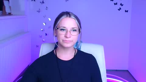 Susanna online show from 01/18/26, 12:09