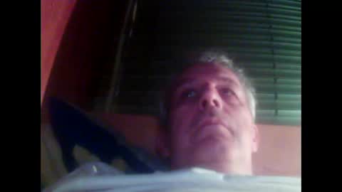 moos1 online show from 10/16/25, 07:15