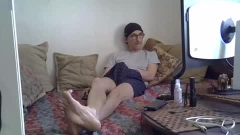 Snapshot of moovurey16 chatting on 02/15/26, 07:27 Alex online show from 02/15/26, 07:27