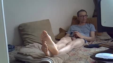 Snapshot of moovurey16 chatting on 05/01/26, 11:04 Alex online show from 05/01/26, 11:04