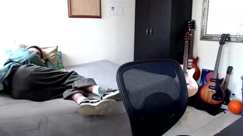 Abelardo online show from 10/04/25, 02:15