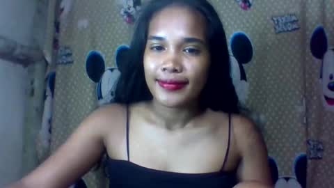 morenagirlpinay18 online show from 04/13/26, 11:27