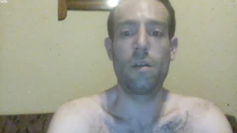 Snapshot of morenikoo26 chatting on 06/18/26, 10:36 morenikoo26 online show from 06/18/26, 10:36