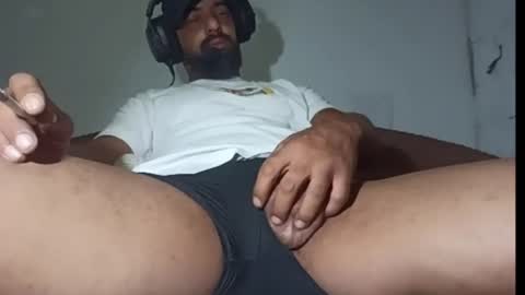 Snapshot of moreno_lutador chatting on 06/14/26, 04:36 John john online show from 06/14/26, 04:36