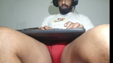 Snapshot of moreno_lutador chatting on 06/29/26, 05:03 John john online show from 06/29/26, 05:03
