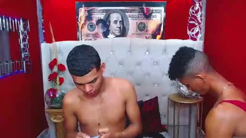 Snapshot of morenoblack23cm chatting on 12/13/24, 03:05 duohot23 online show from 12/13/24, 03:05