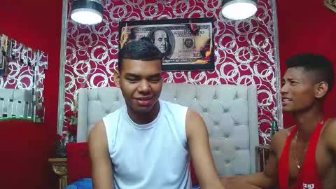 Snapshot of morenoblack23cm chatting on 02/19/25, 07:16 duohot23 online show from 02/19/25, 07:16