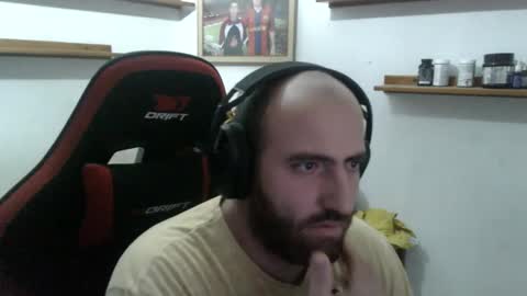 Snapshot of morenoch19 chatting on 09/27/25, 08:58 alejo online show from 09/27/25, 08:58