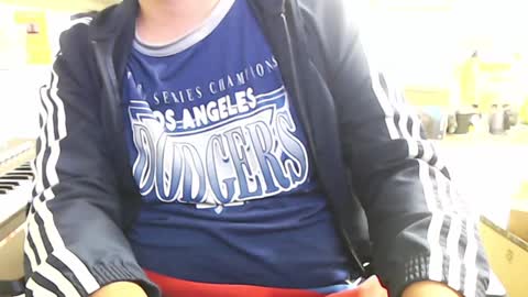 Snapshot of moreofthis chatting on 12/22/24, 07:54 Didier online show from 12/22/24, 07:54