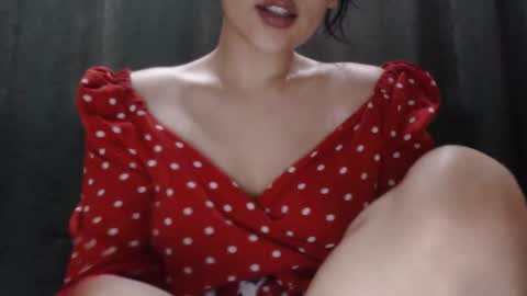 monika online show from 09/09/25, 10:37