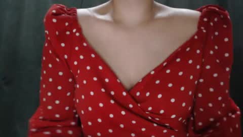 monika online show from 04/07/26, 10:05