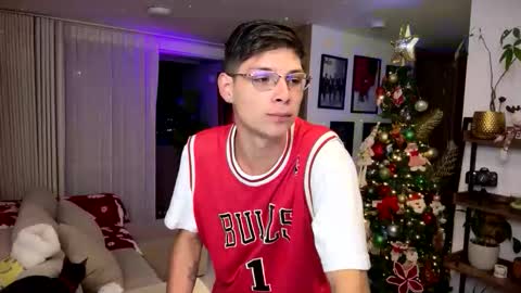   online show from 01/06/26, 12:03