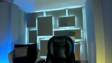 Snapshot of morganhicks chatting on 05/25/26, 11:16 Morgan Hicks online show from 05/25/26, 11:16