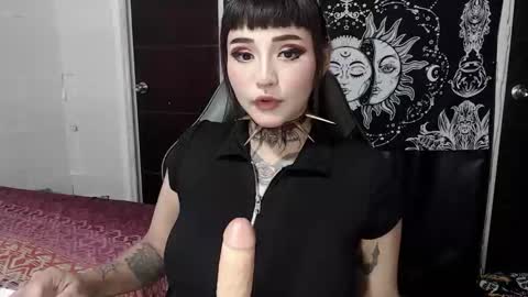 Morgan Moon online show from 10/25/25, 10:15