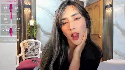 Moriah online show from 11/05/25, 07:25