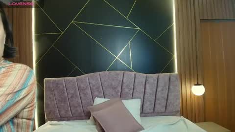 Moriah online show from 03/23/26, 12:09