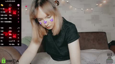 Lisa 3 online show from 12/19/24, 06:01