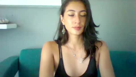 moritha2397 online show from 04/24/26, 03:47