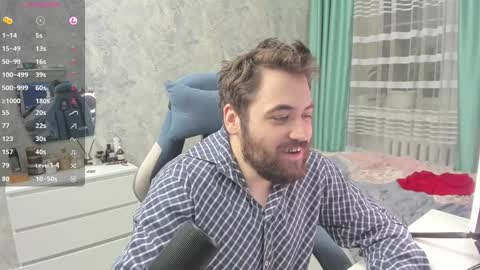 Snapshot of morlaios chatting on 12/25/24, 01:41 Morl online show from 12/25/24, 01:41
