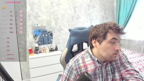 Snapshot of morlaios chatting on 02/03/25, 08:35 Morl online show from 02/03/25, 08:35