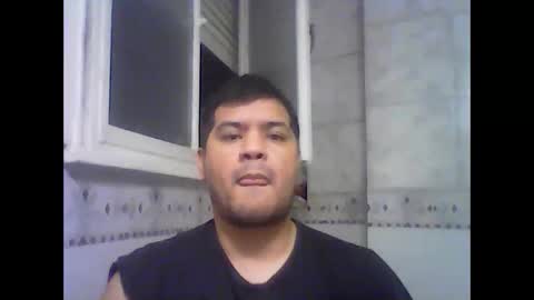 Snapshot of morocho777 chatting on 10/15/25, 11:05 Bruno online show from 10/15/25, 11:05