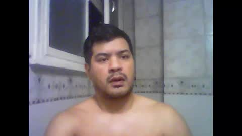 Snapshot of morocho777 chatting on 10/20/25, 11:49 Bruno online show from 10/20/25, 11:49