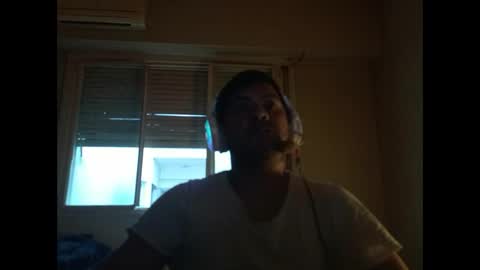 Snapshot of morocho777 chatting on 02/08/26, 09:23 Bruno online show from 02/08/26, 09:23