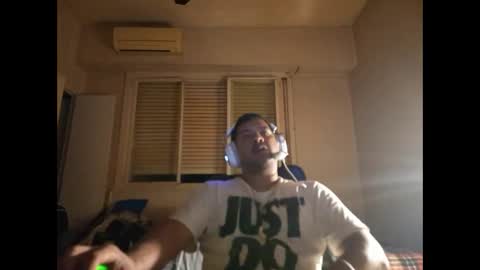 Snapshot of morocho777 chatting on 02/27/26, 06:35 Bruno online show from 02/27/26, 06:35