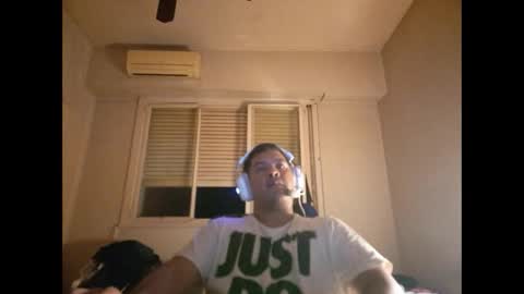 Snapshot of morocho777 chatting on 03/01/26, 07:10 Bruno online show from 03/01/26, 07:10